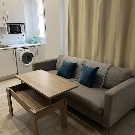 Malaga Velarde Center 3 Daire Dış mekan fotoğraf