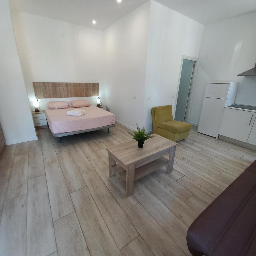 Malaga Velarde Center 3 Daire Dış mekan fotoğraf